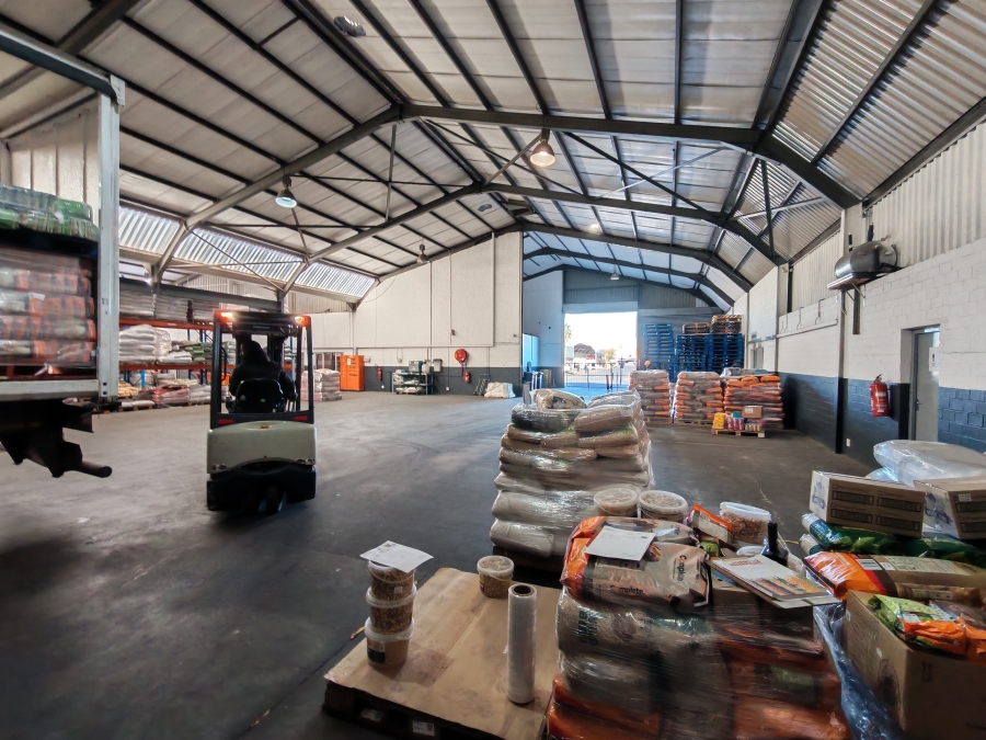 To Let Commercial Property for Rent in Brackenfell Industrial Western Cape